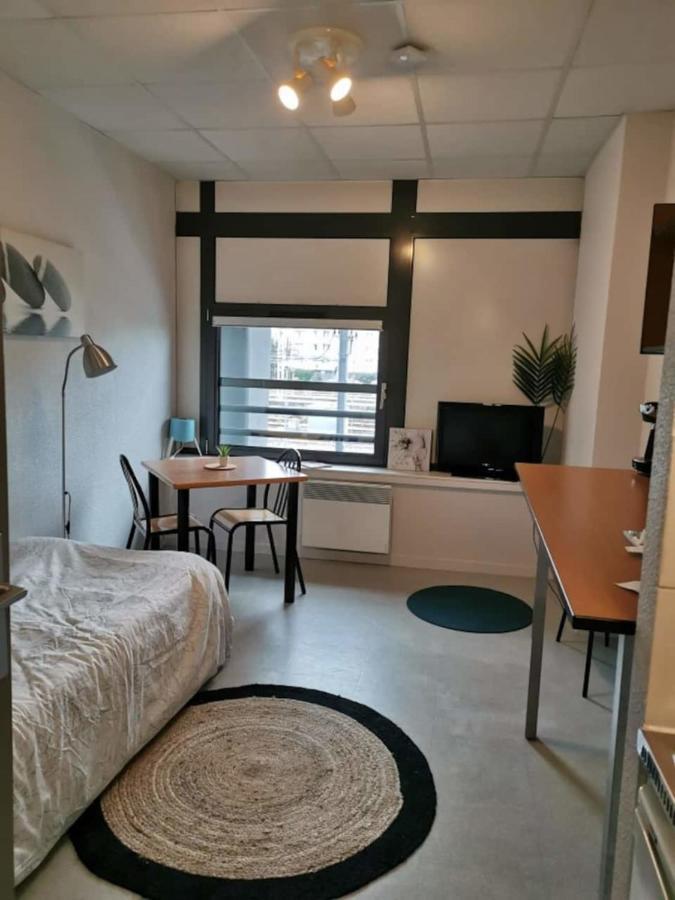 Studio confortable hyper centre de Tours Appartamento Esterno foto